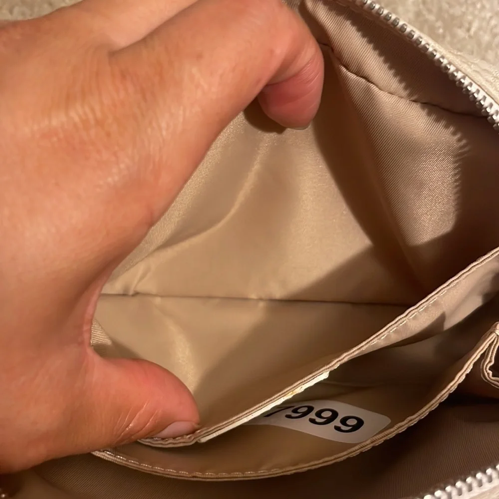 CHRISTIAN DIOR ZIPPY POUCH